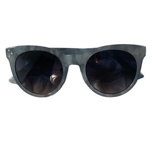 New Days‎ Women's Tortoise Blue Shell Print Round Sunglasses